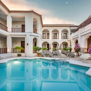 Nh Collection Amistad Hotel